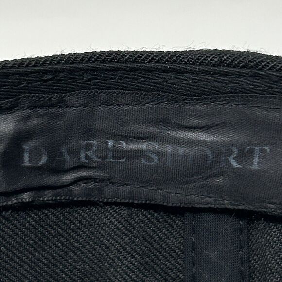 Darc Sport Hat Baseball Cap Gym Fitness Workout 6 Panel Snapback White On Black - Picture 8 of 9